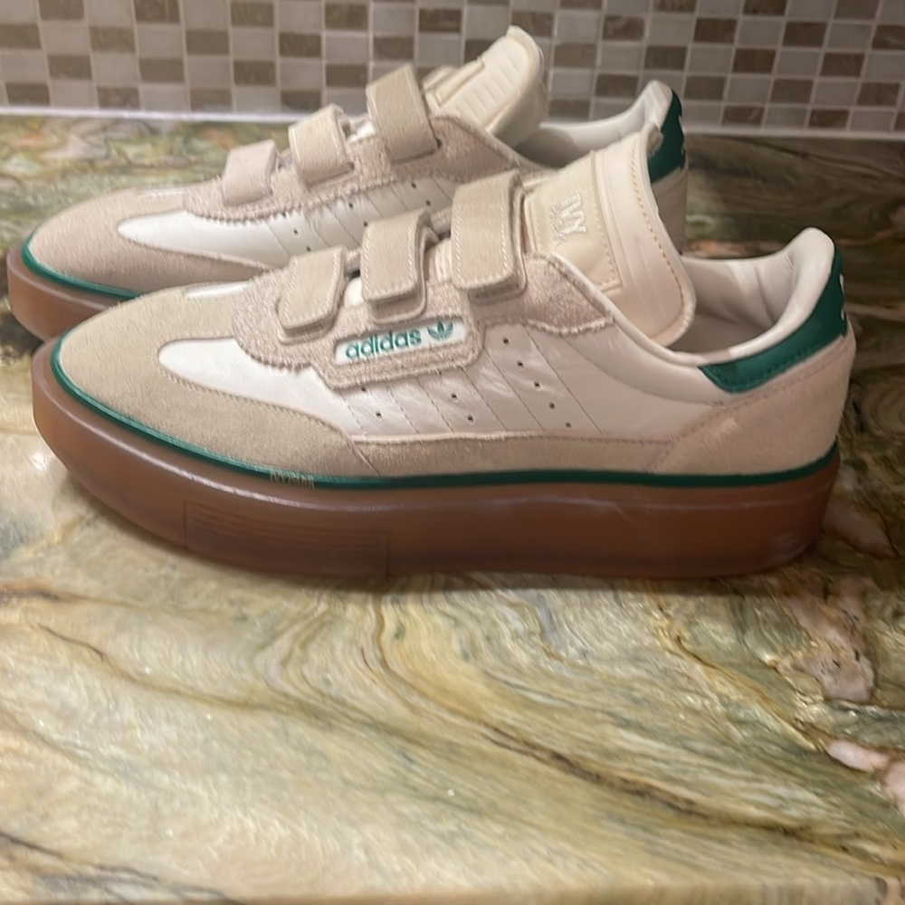 Adidas Ivy Park Sleek 3 Strap Stan Smith SOLD OUT, size 9 worn once